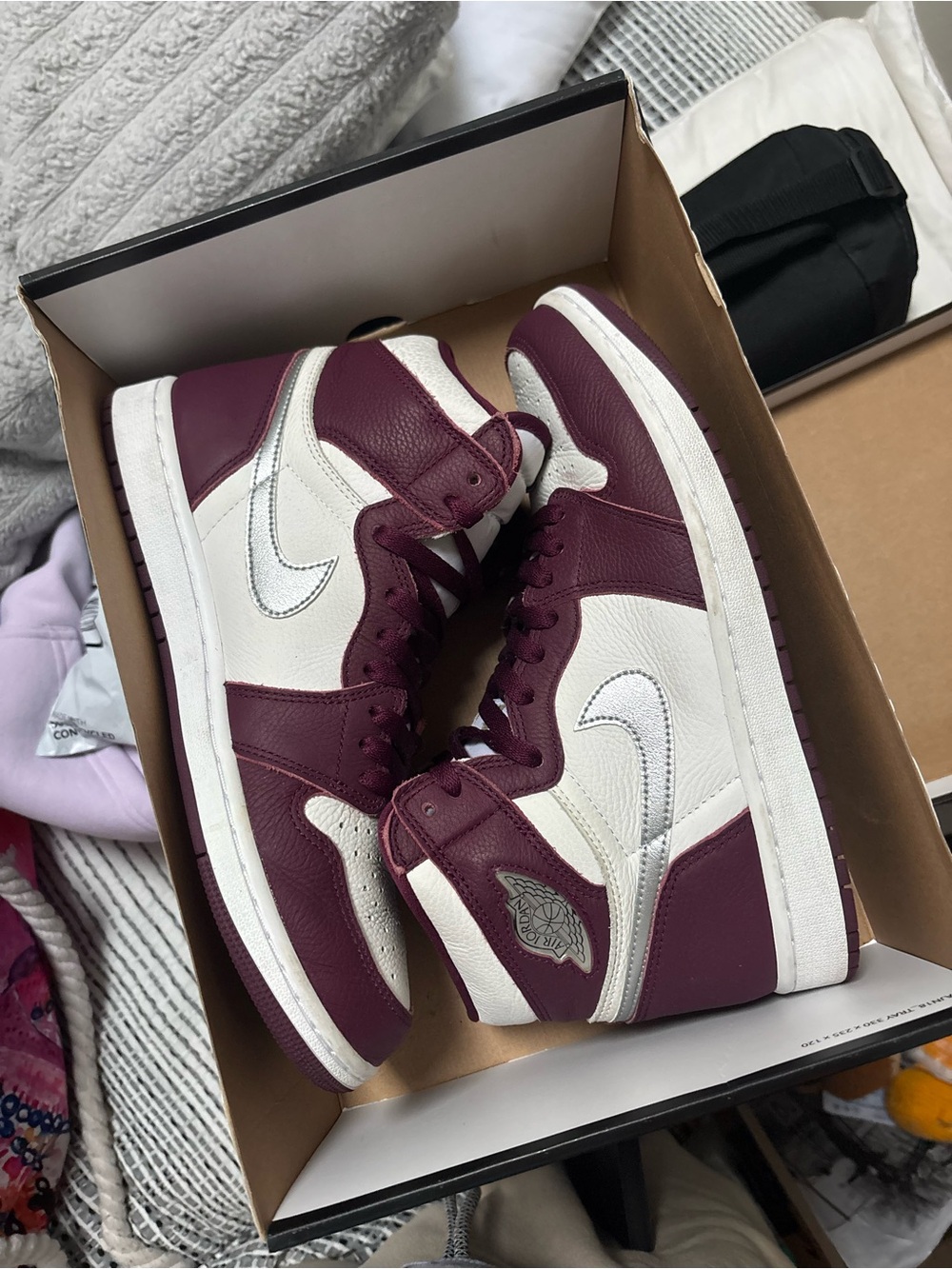 Nike High-Top Sneakers White & Burgundy